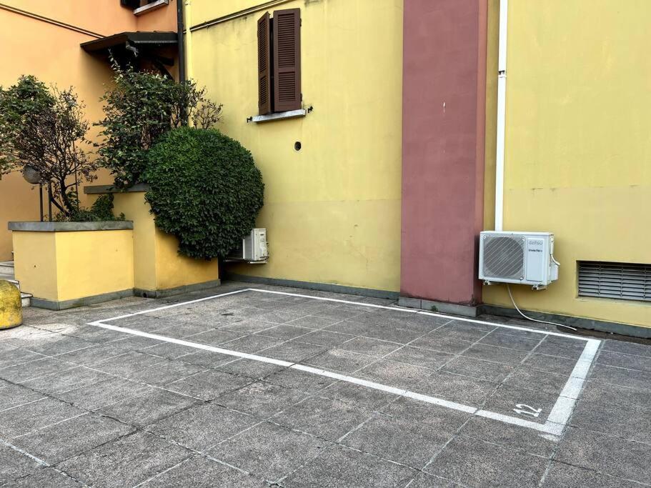 Апартаменти Attico In Piazza Matteotti Дезенцано-дель-Гарда Екстер'єр фото